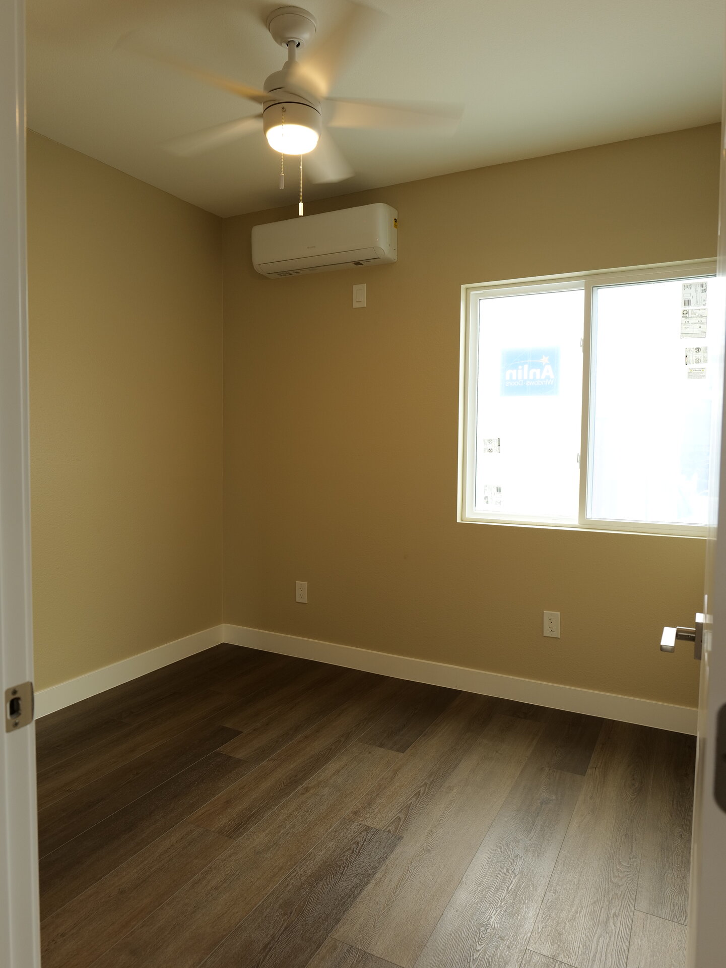 Denker Ave Garage Conversion - Photo 10