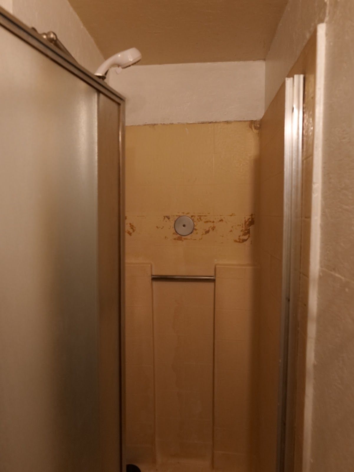 Wright RD, Lynwood — Existing interior — project photo 3