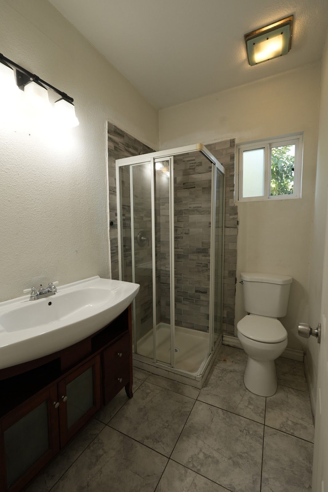 Maidstone Ave, Norwalk — Finished interior and exterior — project photo 2