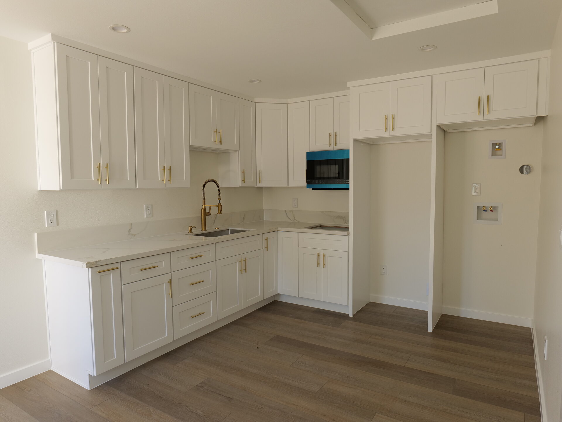 Hackamore Pl Garage Conversion - Photo 6