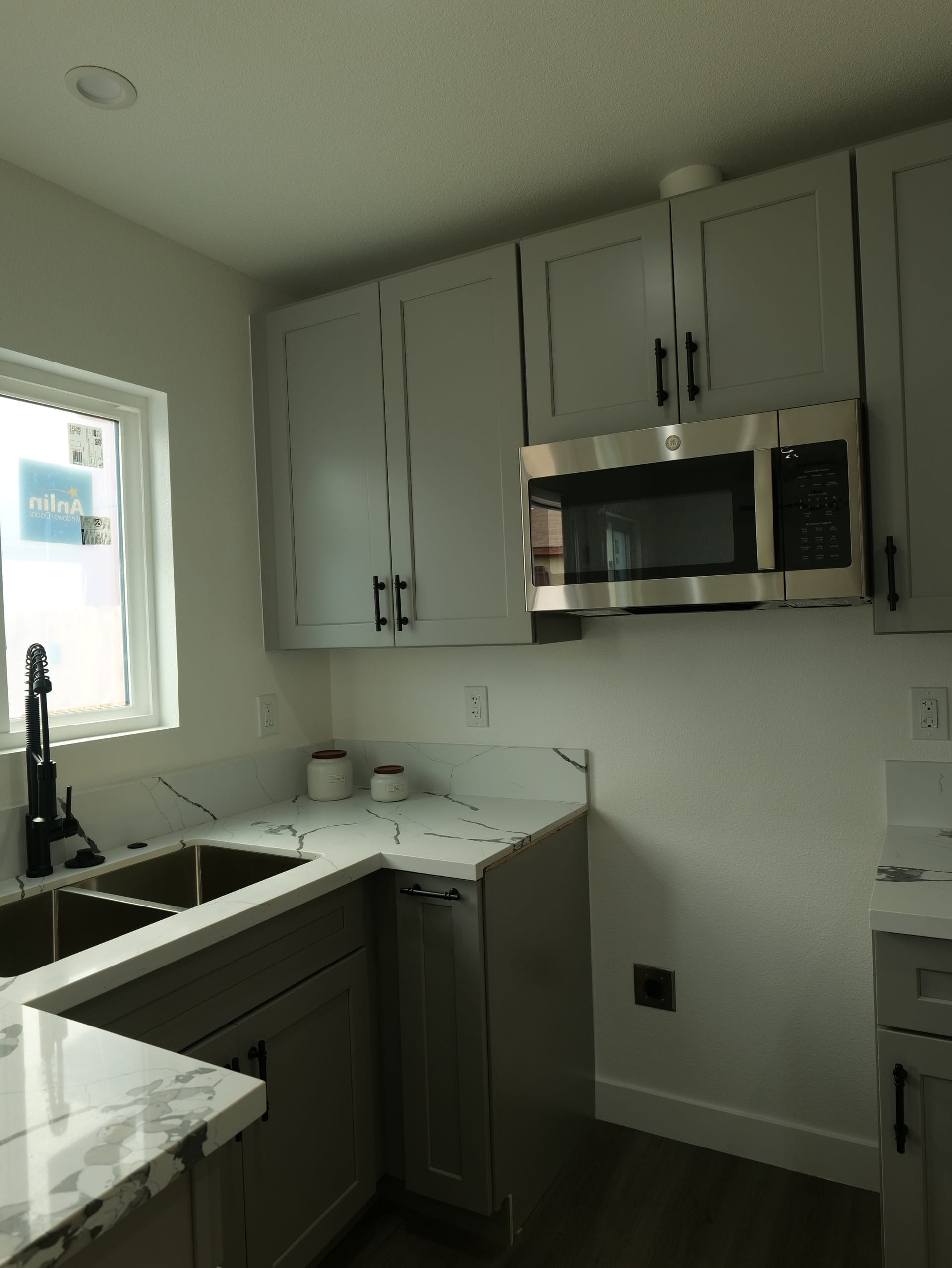 Hillford St Garage Conversion - Photo 6