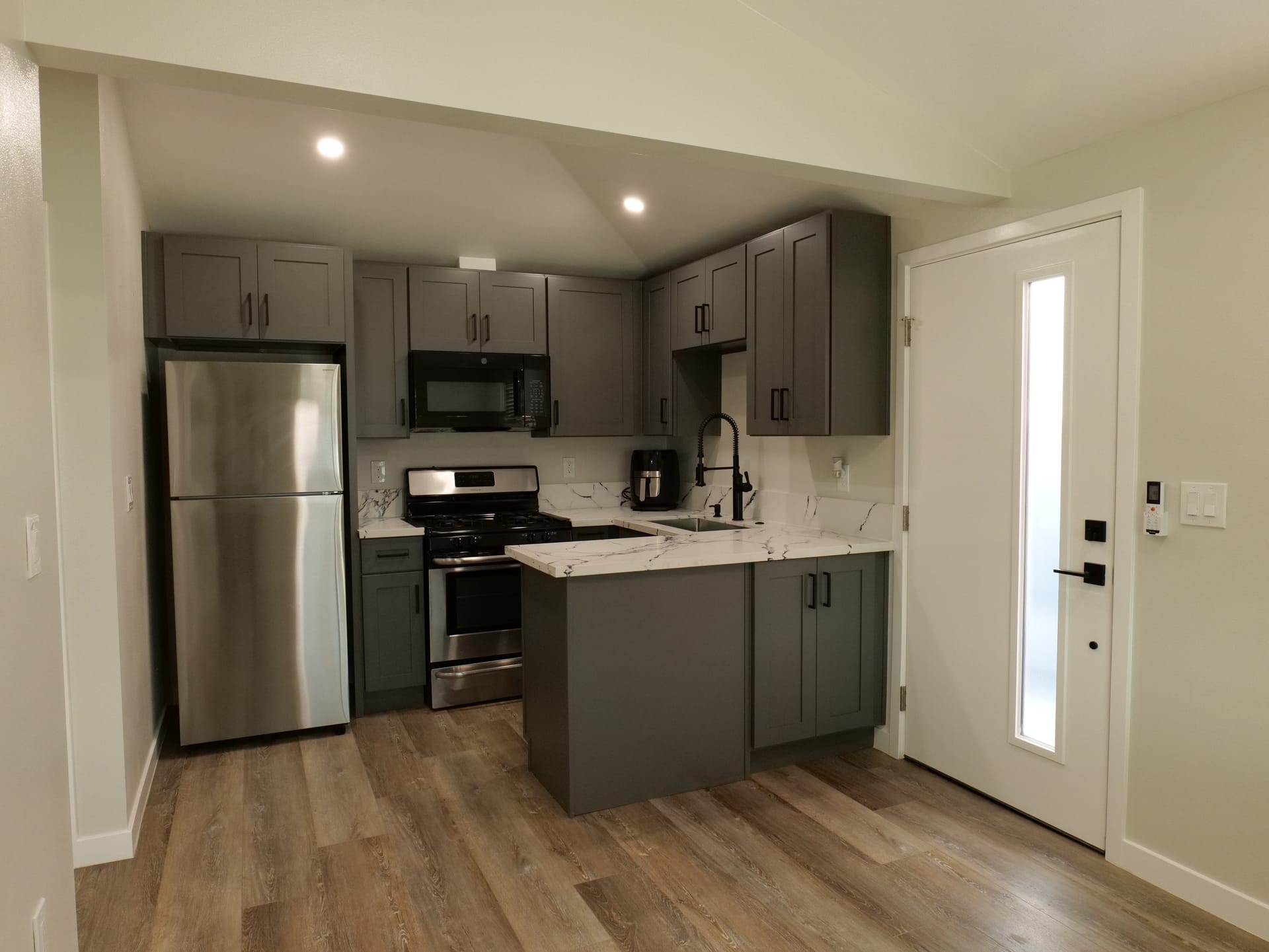 Mines Ave Garage Conversion - Photo 2