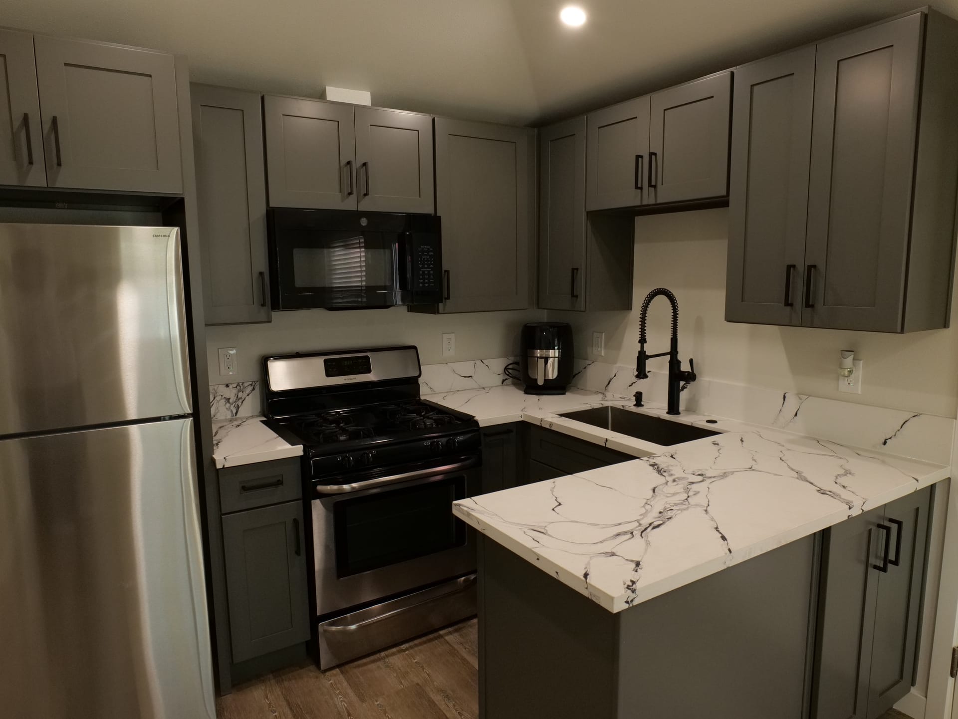 Mines Ave Garage Conversion - Photo 5