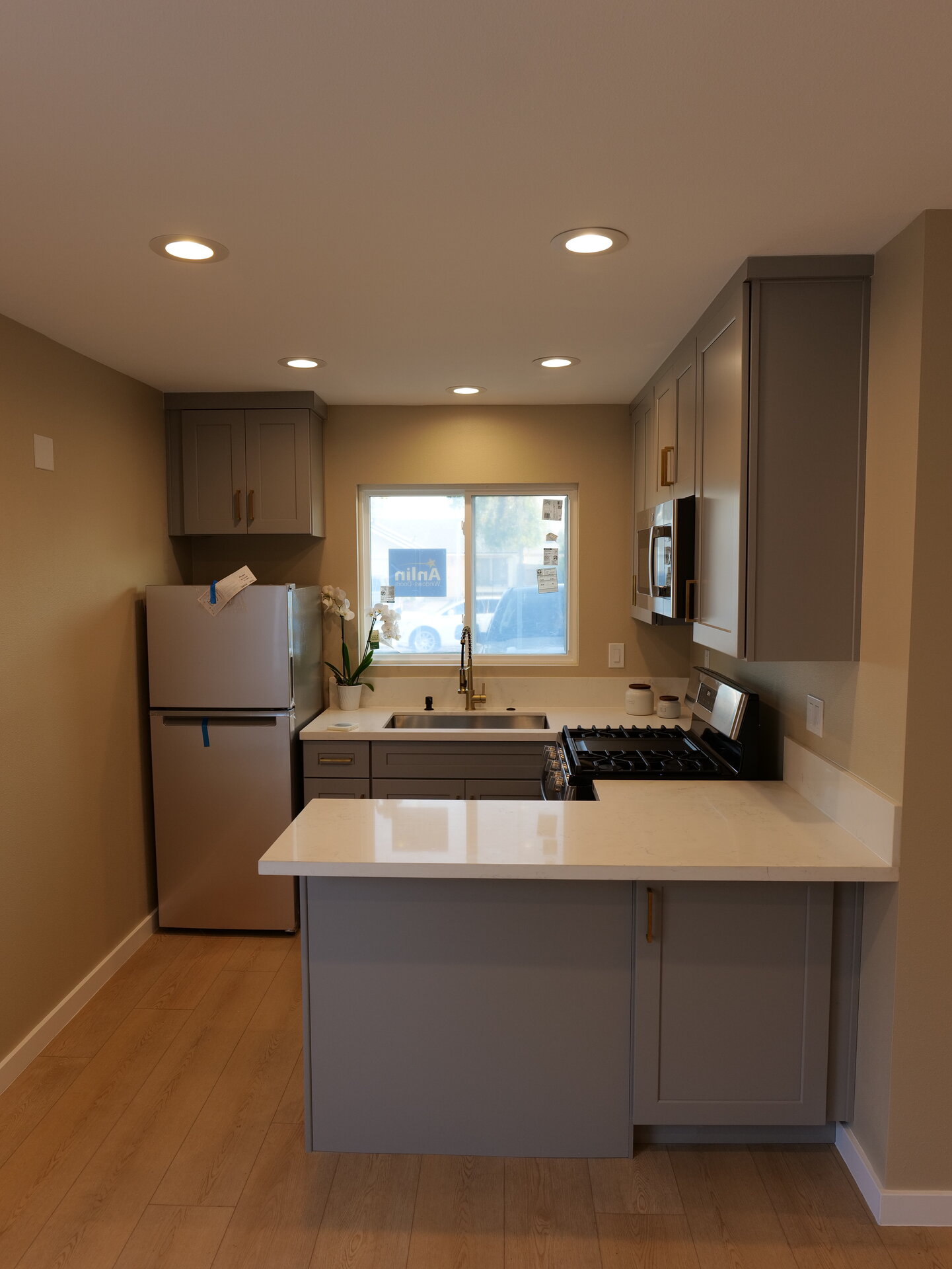 Monterra Dr Garage Conversion - Photo 11