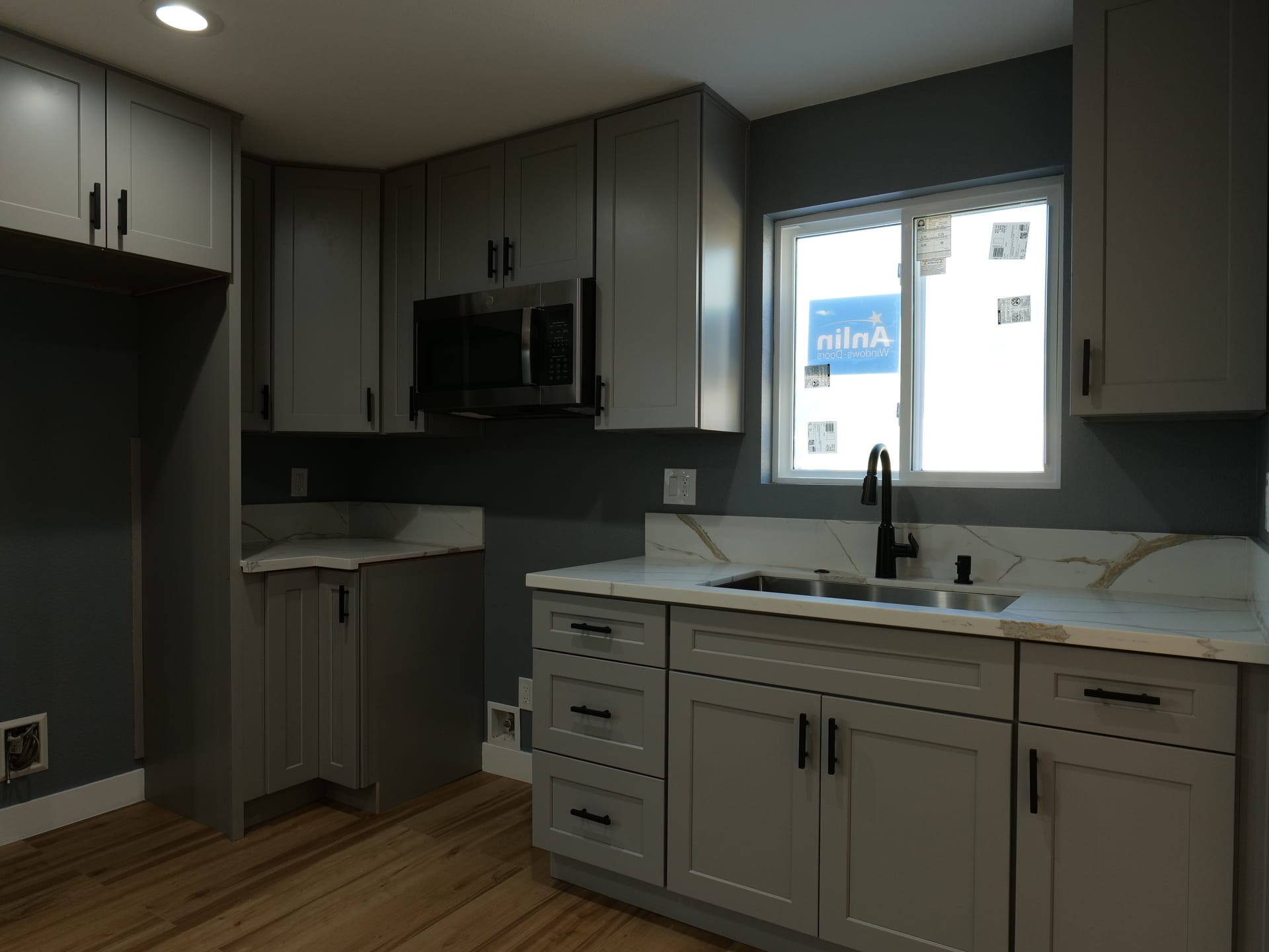 See Dr Garage Conversion - Photo 5
